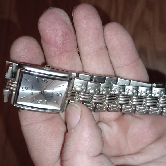 Gucci Mens Watch Very Elegant #29664 - Picture 3 of 5